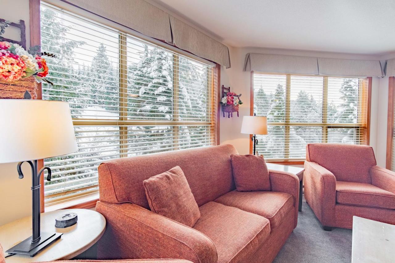 The Best Ski In Ski Out Two Bedroom Condo At Aspens Γουίστλερ Εξωτερικό φωτογραφία