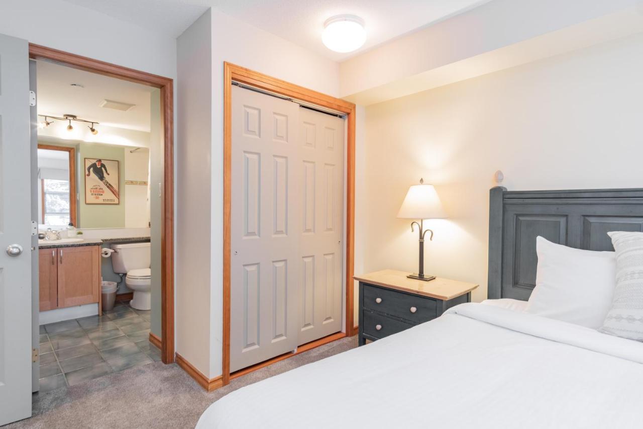 The Best Ski In Ski Out Two Bedroom Condo At Aspens Γουίστλερ Εξωτερικό φωτογραφία